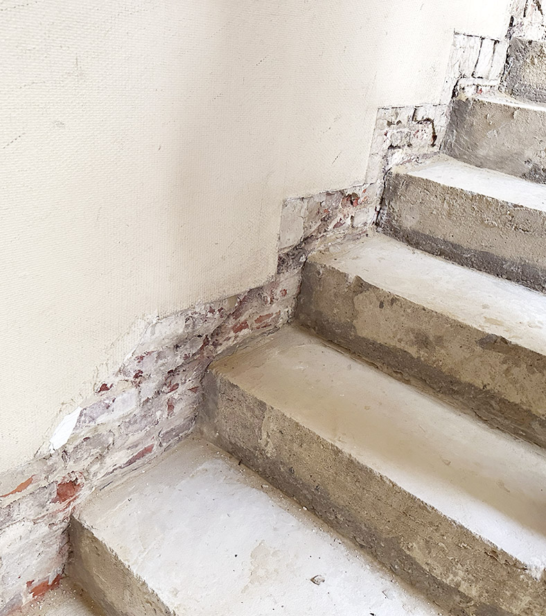 IRC Rénovation -  Sacré-Cœur — Cage d’escalier